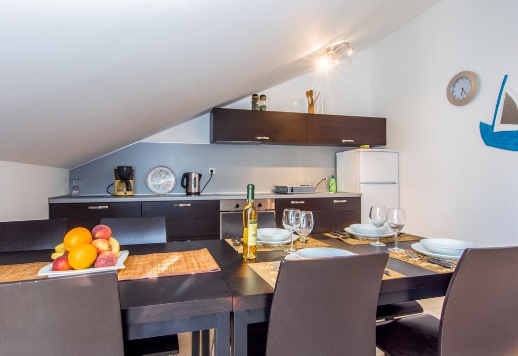 Apartments Domuzin Biograd Na Moru Eksteriør billede